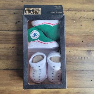 NWB Converse All Star Infant Baby Booties Socks Set of 2 Green 0-6 Months